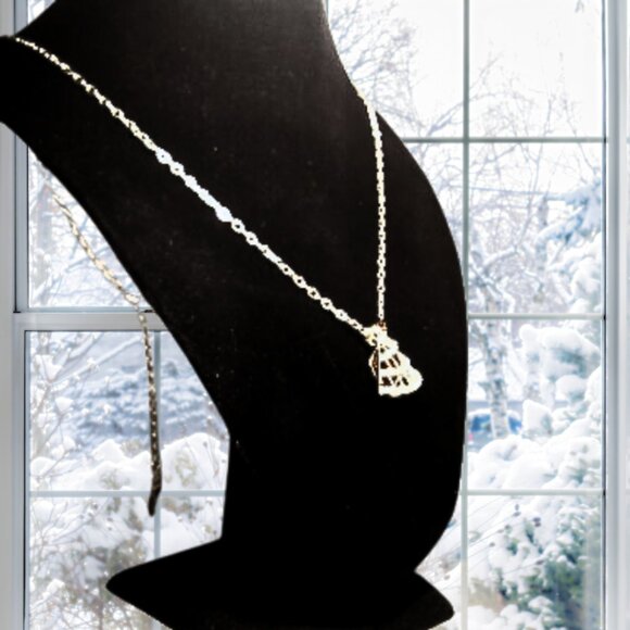 Winter Pine Tree Necklace With Pandora Charm - Picture 6 of 8